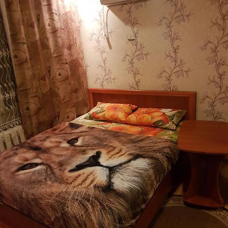 House Hotel Apartments 3 Rivne Zewnętrze zdjęcie