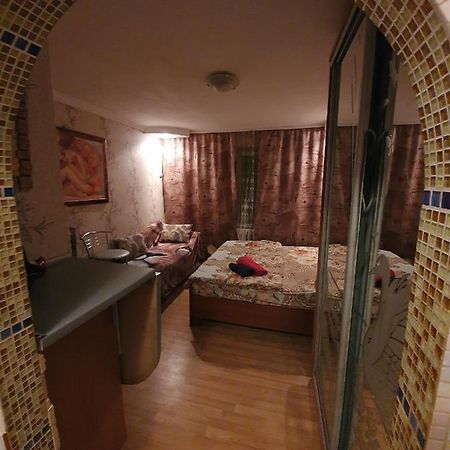 House Hotel Apartments 3 Rivne Zewnętrze zdjęcie